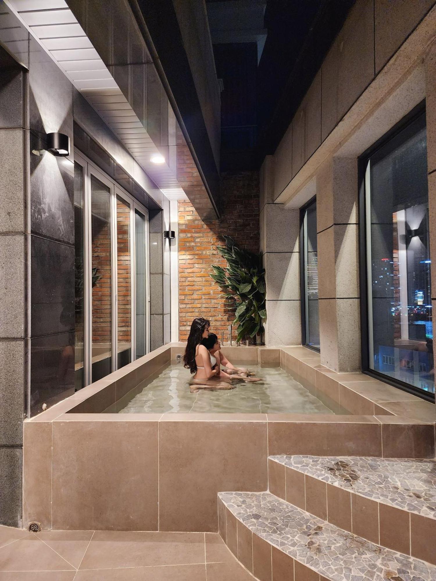 Poolvilla Gaon Busan Buitenkant foto
